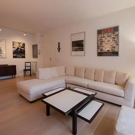 Apartment Interno 21